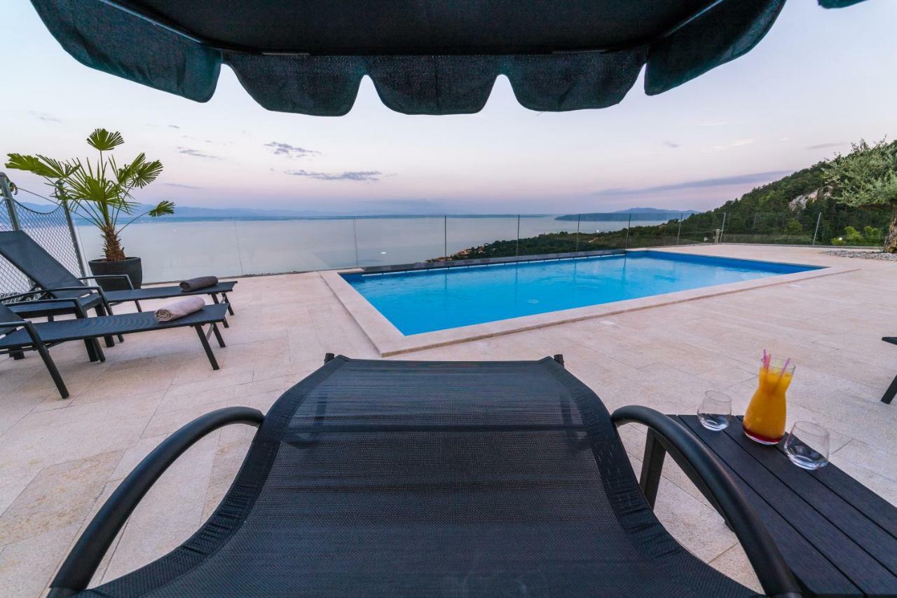 Villa Visum Poljane المظهر الخارجي الصورة