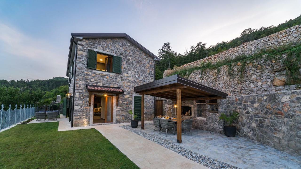 Villa Visum Poljane المظهر الخارجي الصورة
